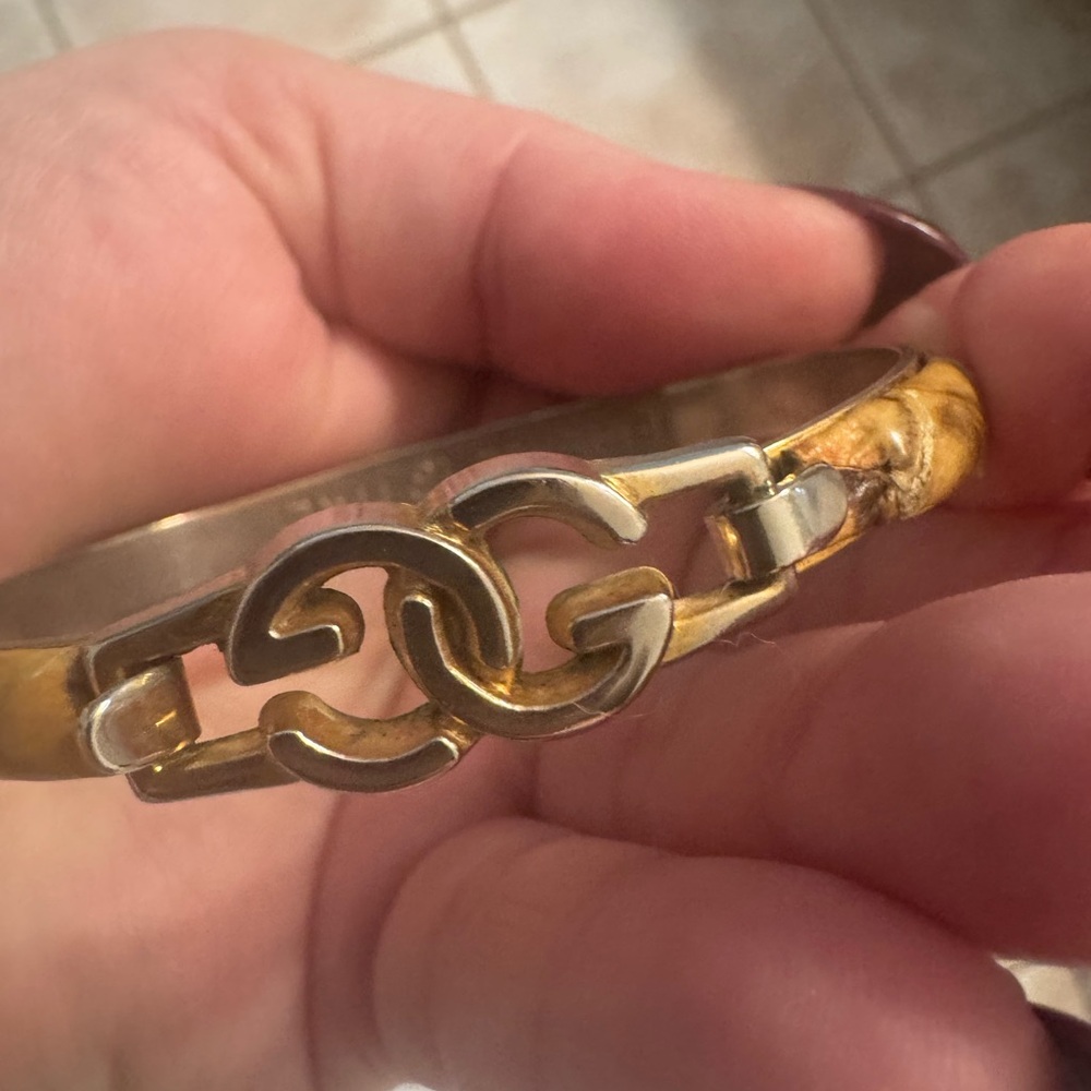 Vintage Gucci Tan and Gold Snakeskin Bracelet - Picture 4 of 6
